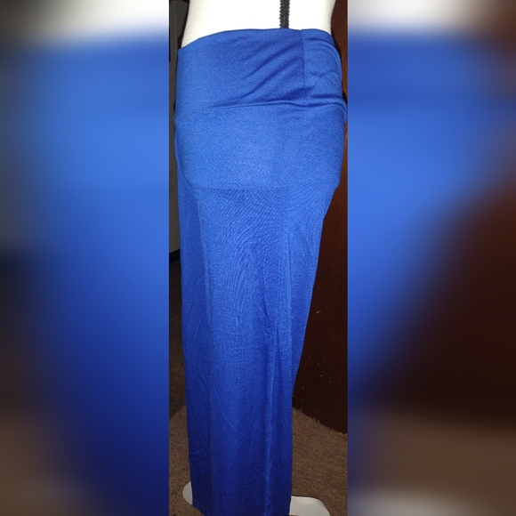 🆕 Blue Flare Palazzo Pants 💙 - Picture 6 of 6